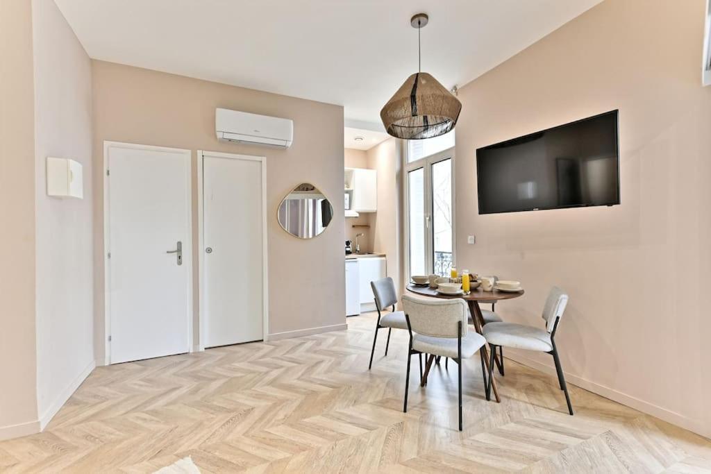 Appartement Proche Parc Monceau - III Paris Exterior photo