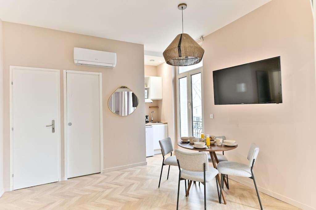 Appartement Proche Parc Monceau - III Paris Exterior photo