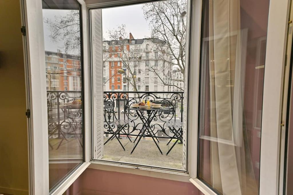Appartement Proche Parc Monceau - III Paris Exterior photo
