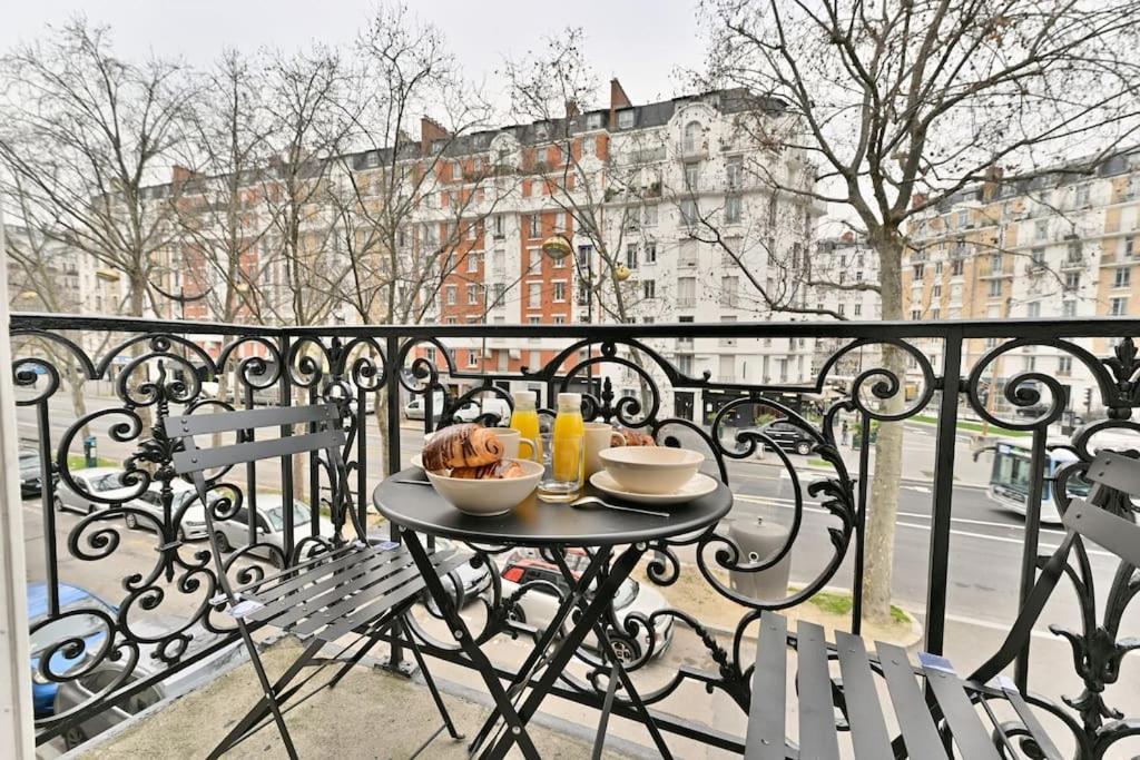 Appartement Proche Parc Monceau - III Paris Exterior photo